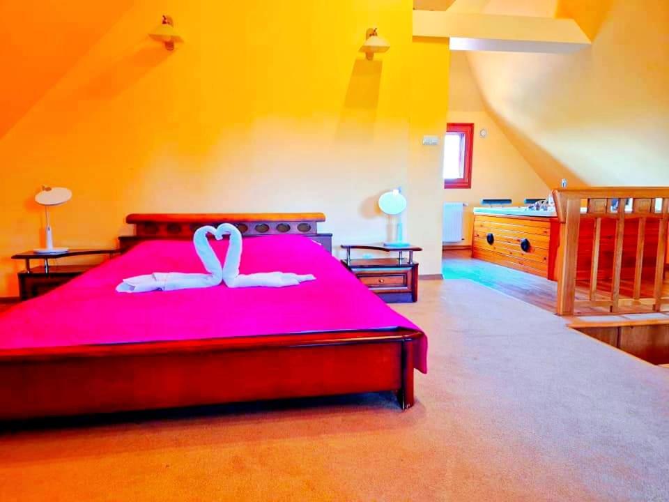 Hotel Palacyk Legnica Eksteriør bilde