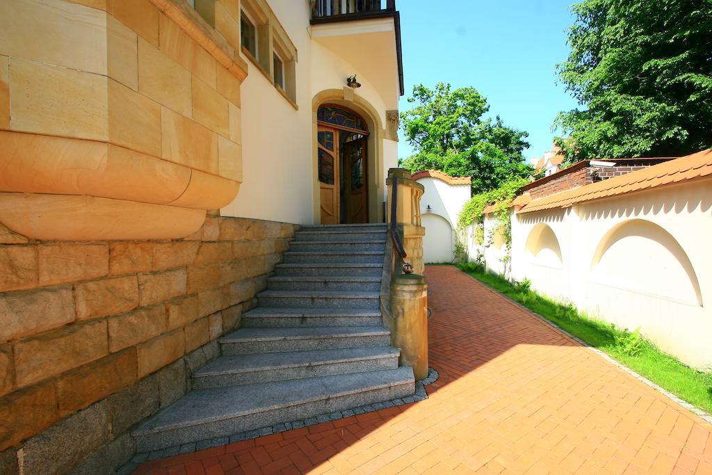 Hotel Palacyk Legnica Eksteriør bilde
