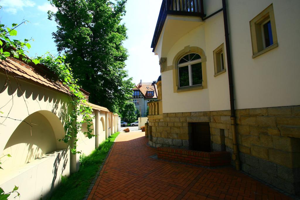 Hotel Palacyk Legnica Eksteriør bilde