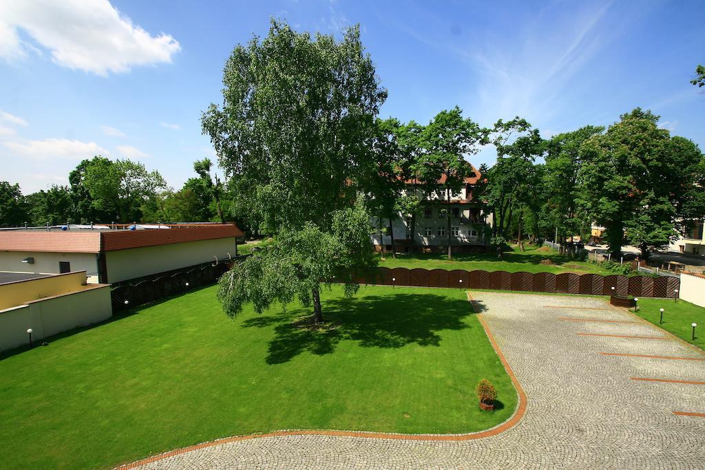 Hotel Palacyk Legnica Eksteriør bilde